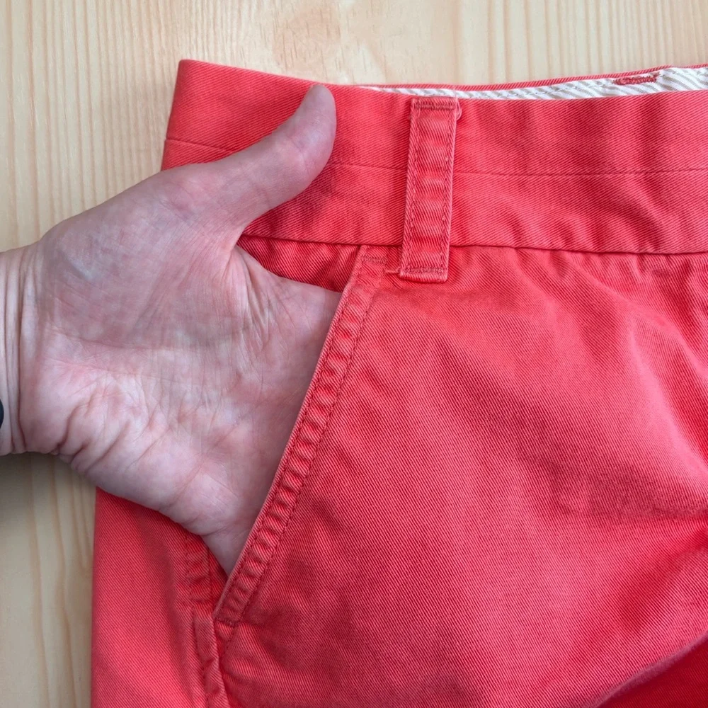 J. Crew | Chino Broken-in Coral 2.5” Shorts | 2